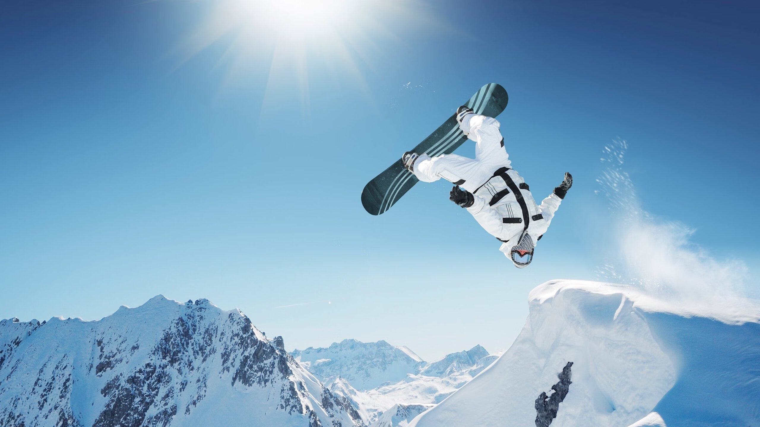 _蓝色海域的跳水表演：水之女王归来_，跳水之国